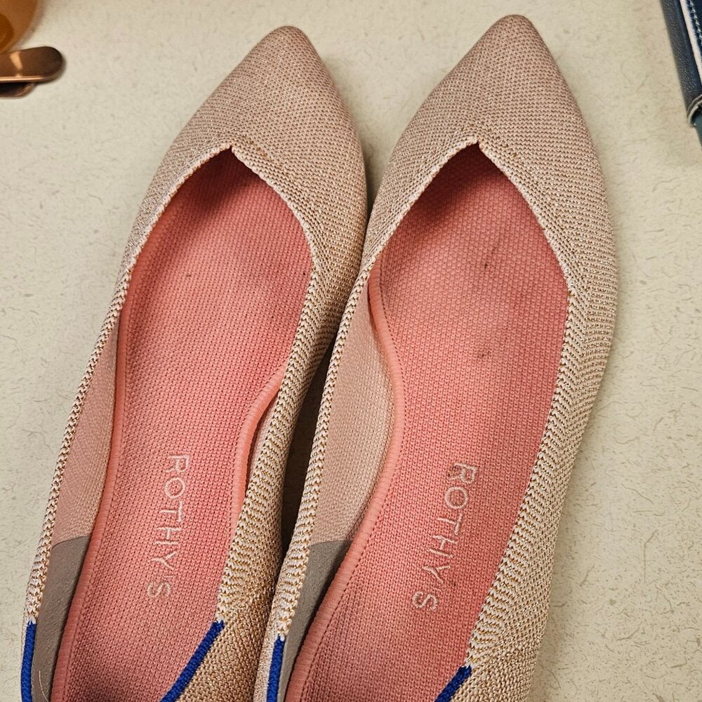 Rose Metallic Rothy's Pointed Flats Size 9.5